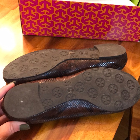 Tory Burch flats - Picture 2 of 3